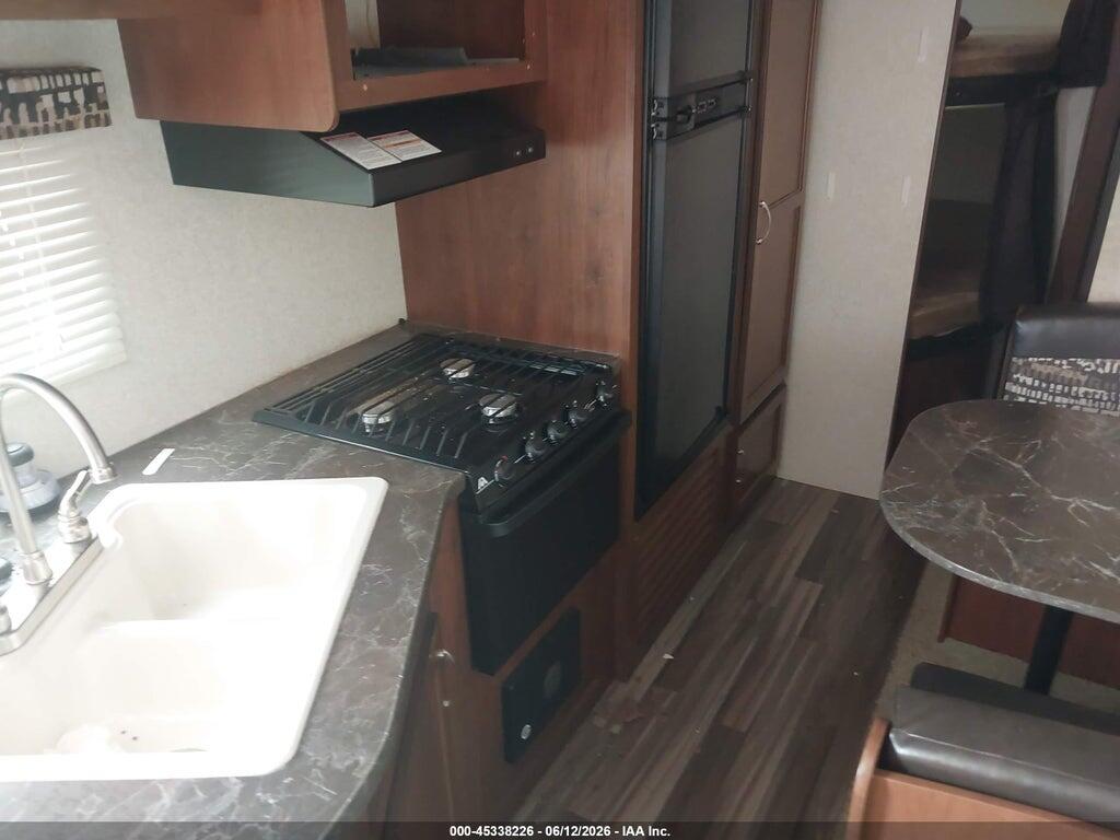 1UJBJ0BP0H17W1035 2017 JAYCO JAY FLIGHT photo no. 7