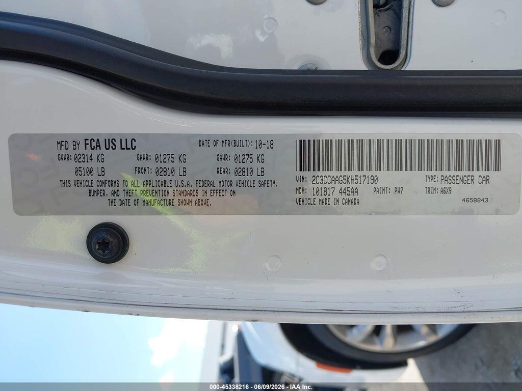 2C3CCAAG5KH517190 2019 CHRYSLER 300 photo no. 9