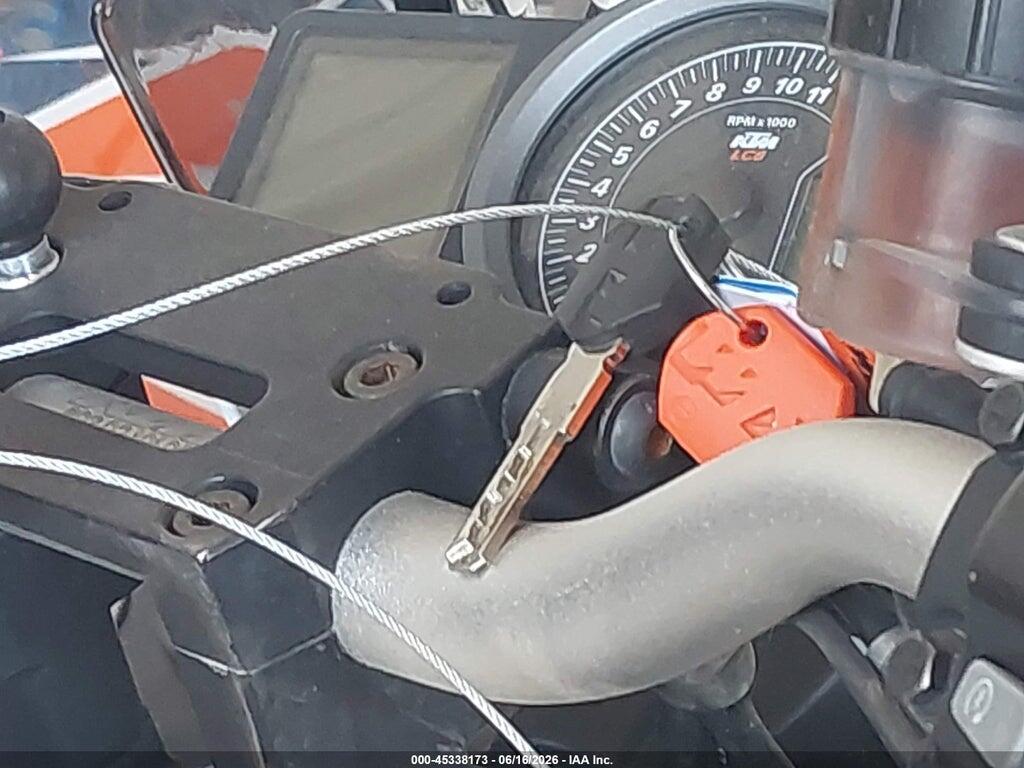 VBKV29400EM906680 2014 KTM 1190 photo no. 11