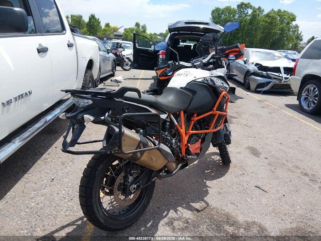 VBKV29400EM906680 2014 KTM 1190 photo no. 4