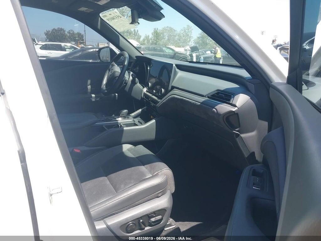 5TDAAAB60RS013544 2024 LEXUS TX photo no. 5