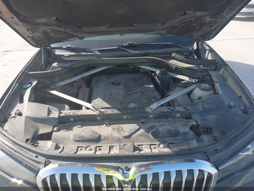 5UXCW2C57KLB43867 2019 BMW X7 photo no. 10