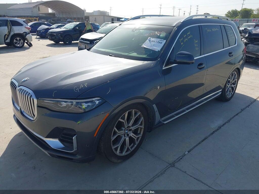 5UXCW2C57KLB43867 2019 BMW X7 photo no. 2