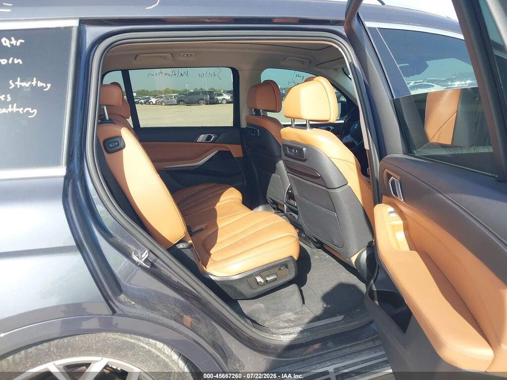 5UXCW2C57KLB43867 2019 BMW X7 photo no. 8