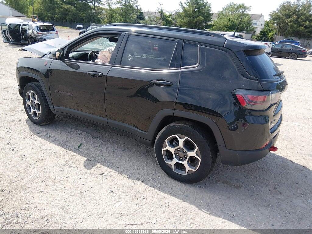 3C4NJDDB8NT191795 2022 JEEP COMPASS photo no. 3