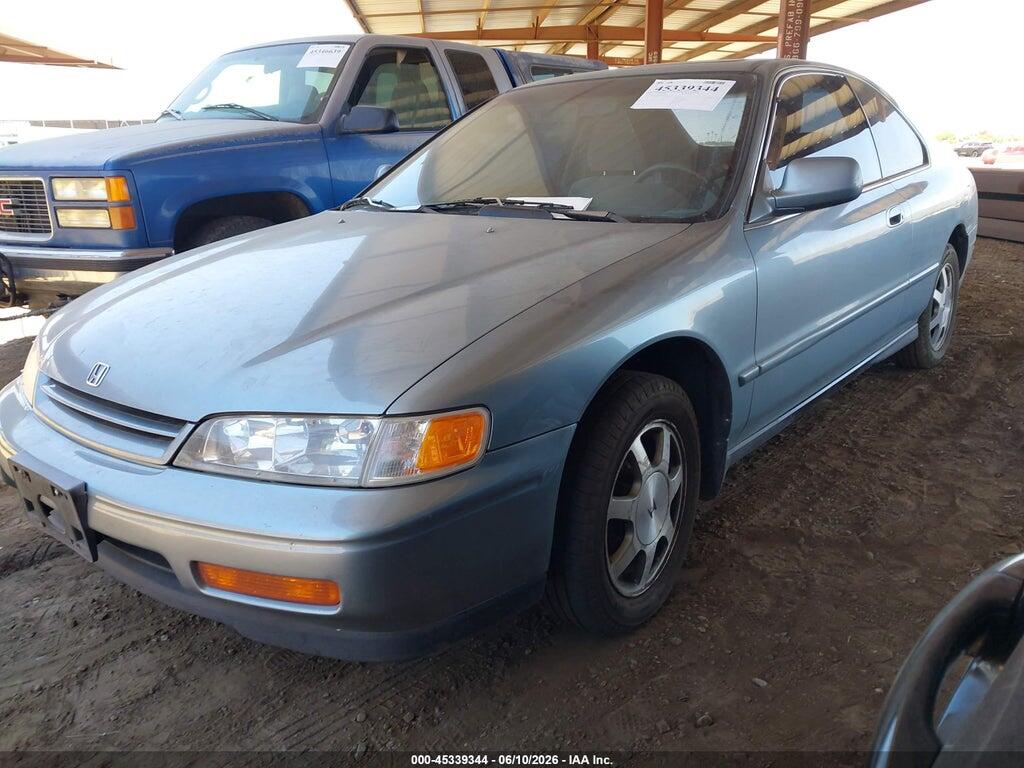 1HGCD7252SA038279 1995 HONDA ACCORD photo no. 2