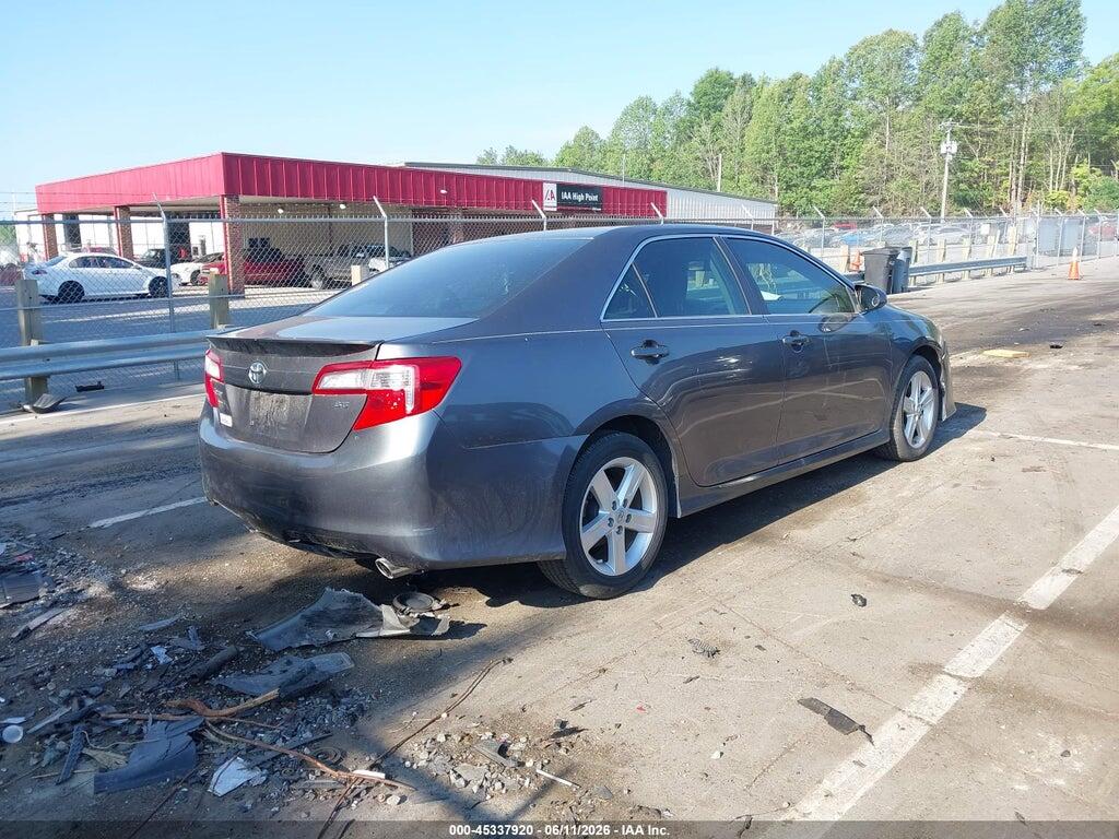 4T1BF1FK3EU462084 2014 TOYOTA CAMRY photo no. 4