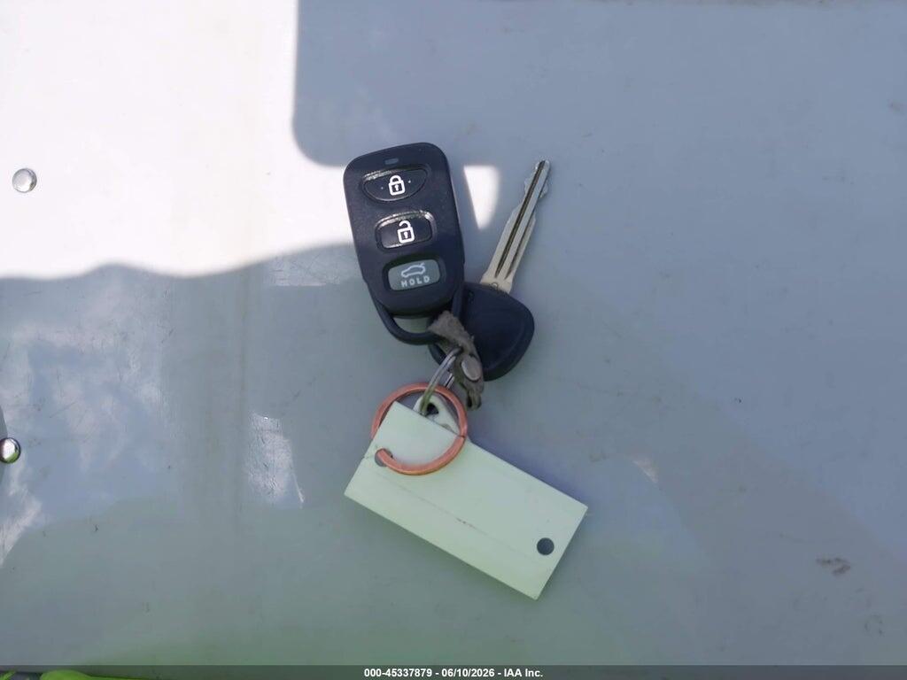 5NPD84LF7HH035070 2017 HYUNDAI ELANTRA photo no. 11