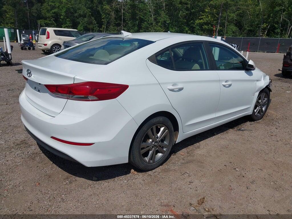 5NPD84LF7HH035070 2017 HYUNDAI ELANTRA photo no. 4