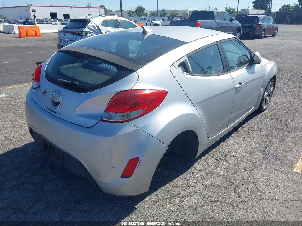 KMHTC6AD5CU028443 2012 HYUNDAI VELOSTER photo no. 4