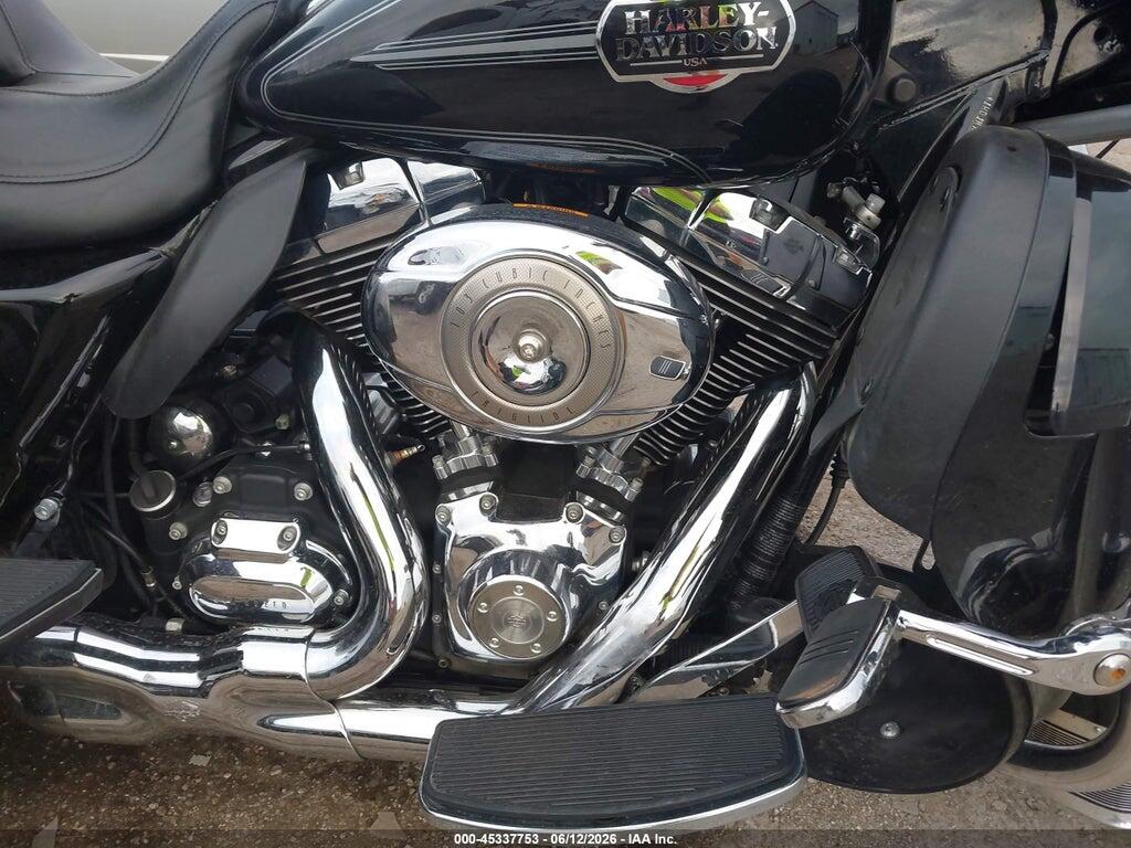 1HD1MAM1XCB853076 2012 HARLEY-DAVIDSON FLHTCUTG photo no. 8