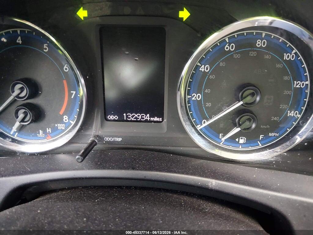5YFBURHE0KP884239 2019 TOYOTA COROLLA photo no. 7