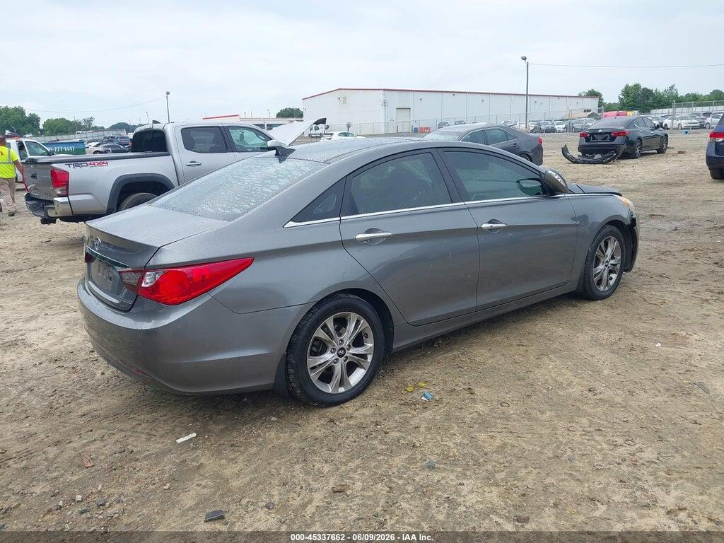 5NPEC4AC0DH670072 2013 HYUNDAI SONATA photo no. 4