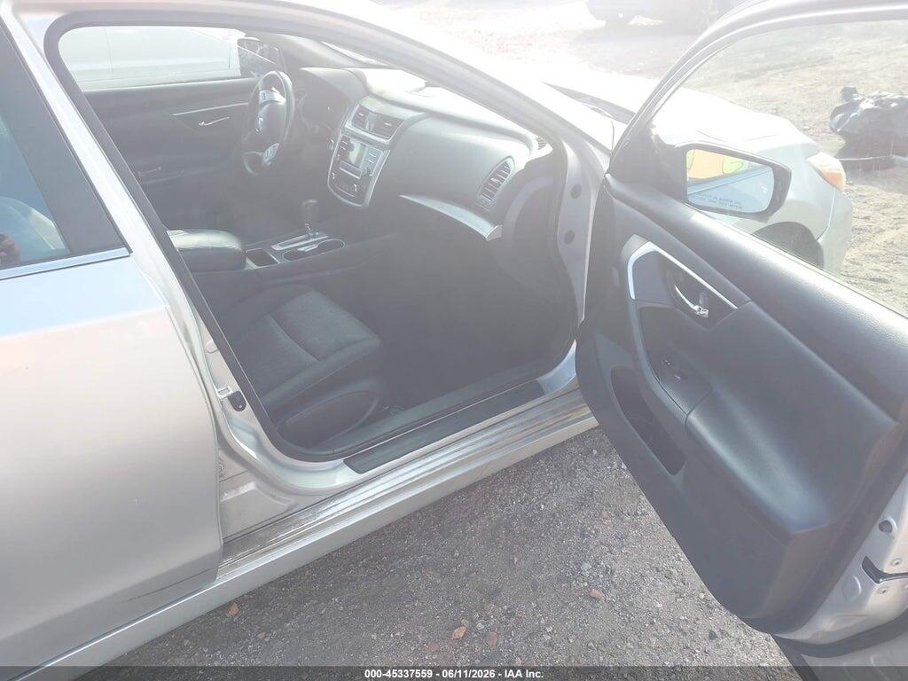1N4AL3AP1HC169002 2017 NISSAN ALTIMA photo no. 5