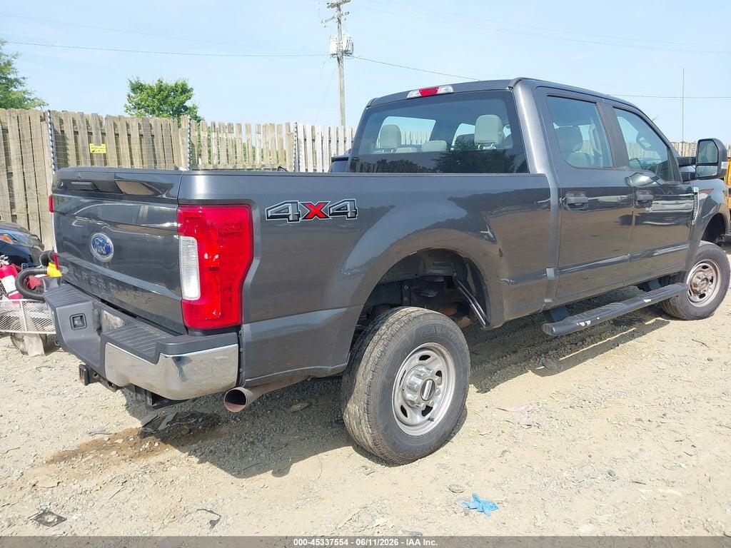 1FT7W2B69JEB16795 2018 FORD F-250 photo no. 4