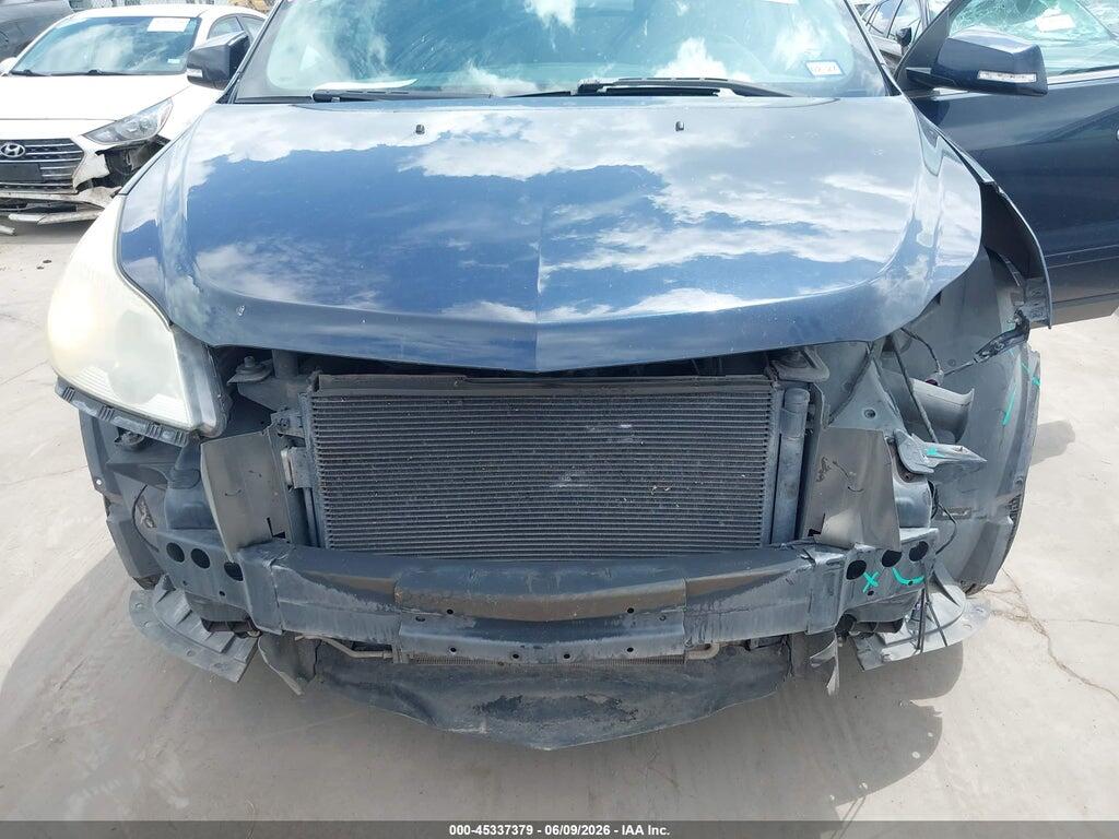 1GNKRGED2BJ172523 2011 CHEVROLET TRAVERSE photo no. 6