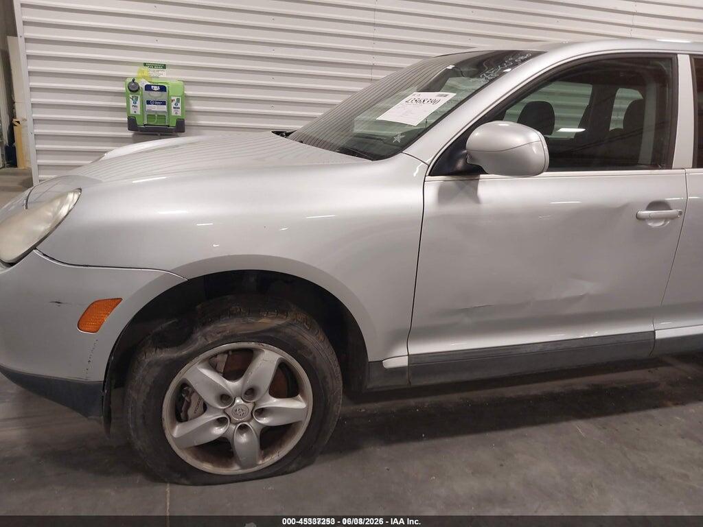 WP1AB29P74LA69698 2004 PORSCHE CAYENNE photo no. 6