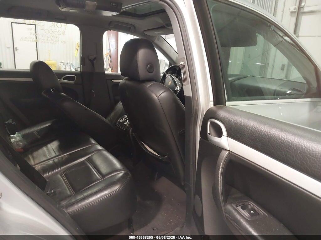 WP1AB29P74LA69698 2004 PORSCHE CAYENNE photo no. 8