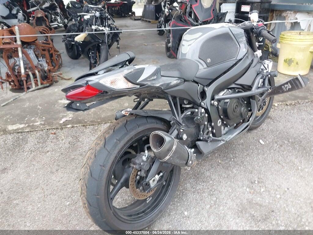 JS1GN7FA5S7100026 2025 SUZUKI GSX-R600 photo no. 4