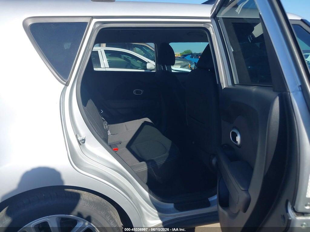 KNDJP3A55K7656331 2019 KIA SOUL photo no. 8