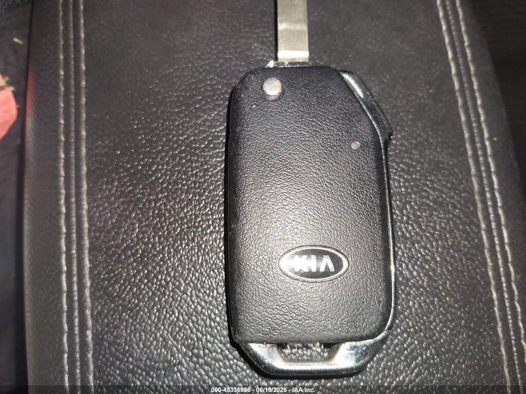 KNDCB3LC9L5370577 2020 KIA NIRO photo no. 11