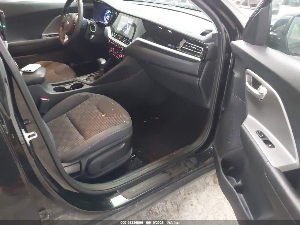 KNDCB3LC9L5370577 2020 KIA NIRO photo no. 5