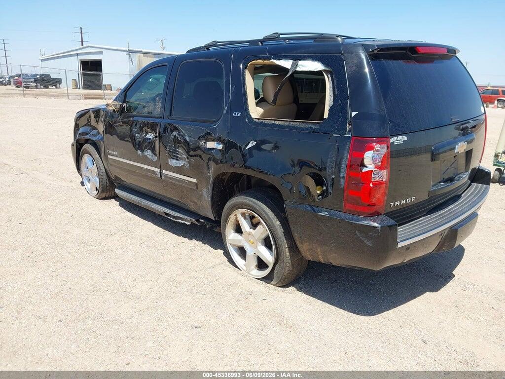 1GNSCCE05BR381229 2011 CHEVROLET TAHOE photo no. 3