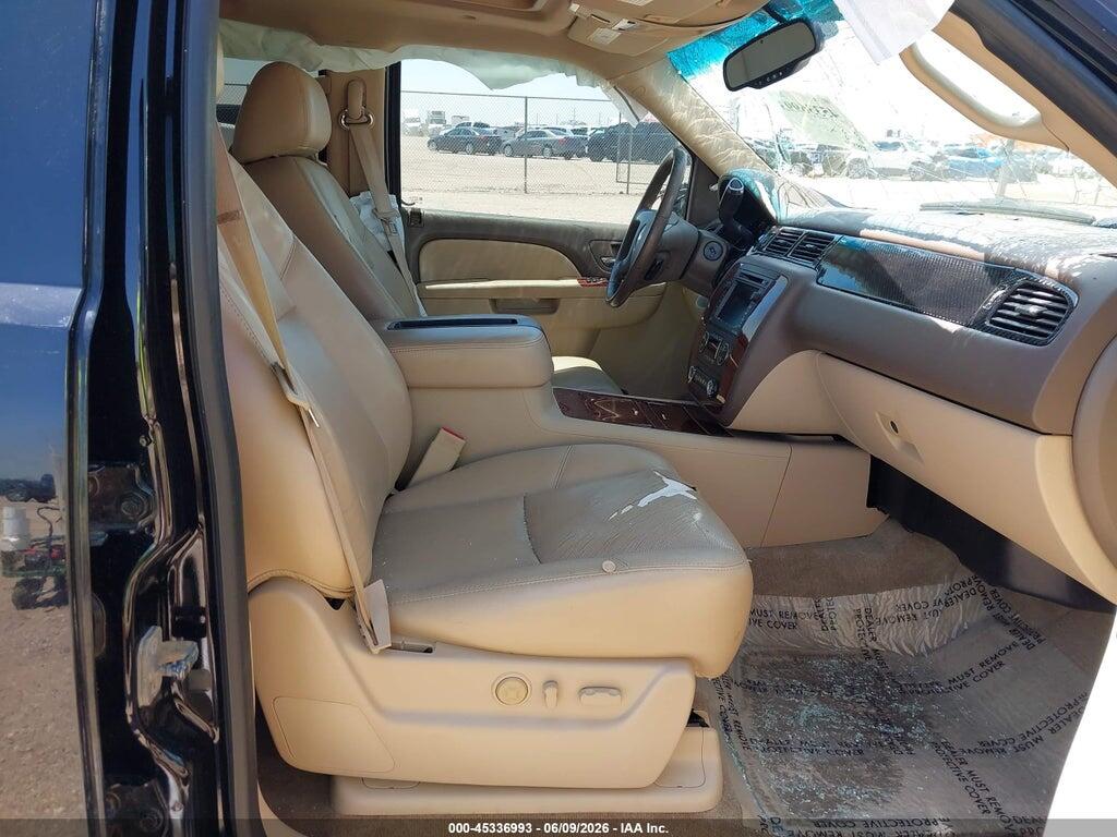 1GNSCCE05BR381229 2011 CHEVROLET TAHOE photo no. 5