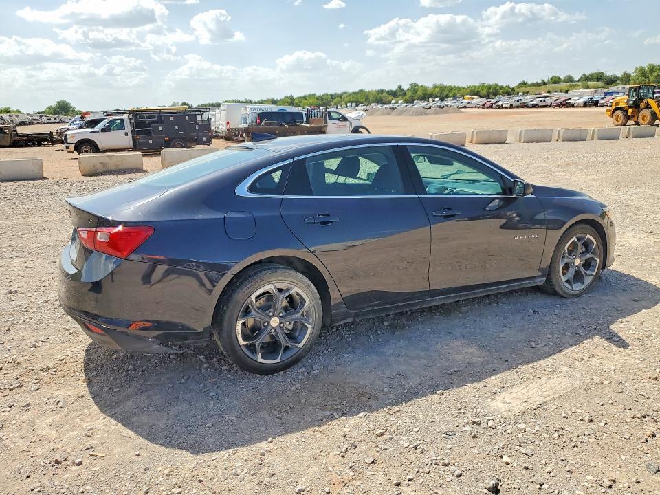 2023 CHEVROLET MALIBU LT — Фото 3 из 12