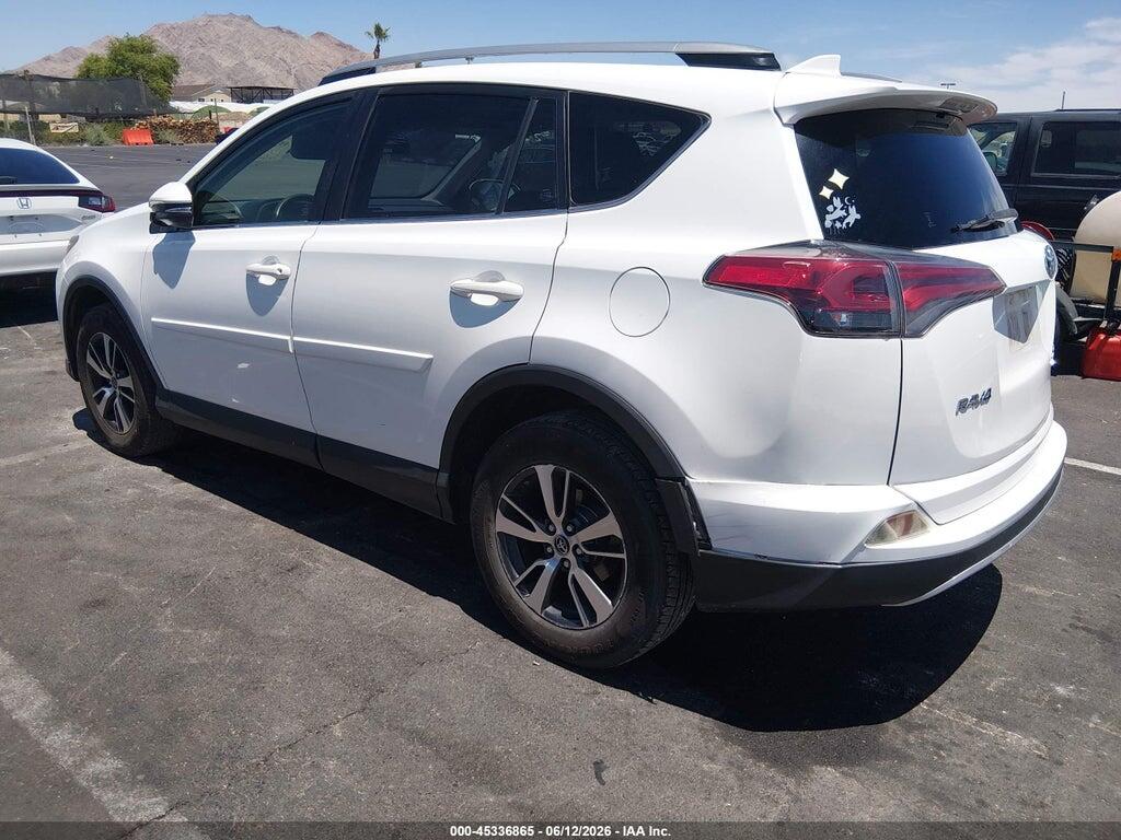 JTMRFREV2JJ252519 2018 TOYOTA RAV4 photo no. 3