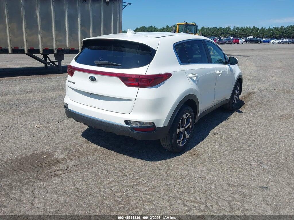 KNDPMCAC2M7913174 2021 KIA SPORTAGE photo no. 4