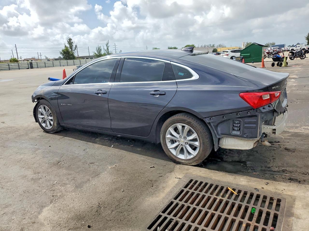 2023 CHEVROLET MALIBU LT — Фото 2 из 12