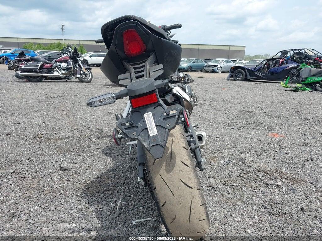 MLHRH1659R5000956 2024 HONDA CB650 photo no. 6