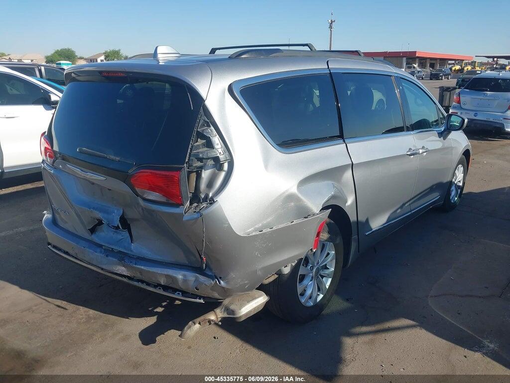 2C4RC1BG6HR576935 2017 CHRYSLER PACIFICA photo no. 4