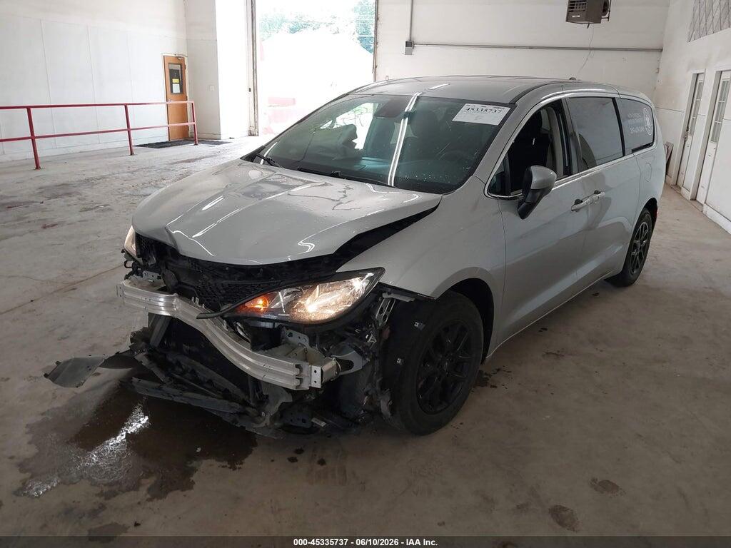 2C4RC1CG6PR516263 2023 CHRYSLER VOYAGER photo no. 2