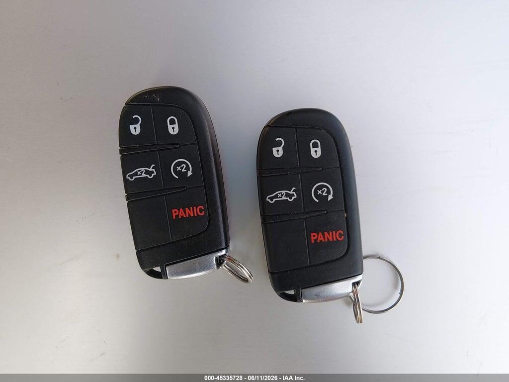 2C3CCAAG8JH249508 2018 CHRYSLER 300 photo no. 11