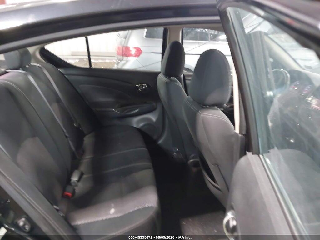 3N1CN7AP2JL804343 2018 NISSAN VERSA photo no. 8