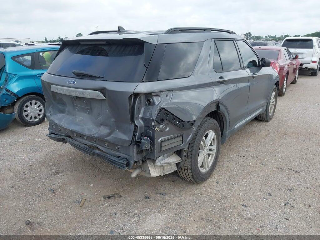 1FMSK7DH2NGA83565 2022 FORD EXPLORER photo no. 4