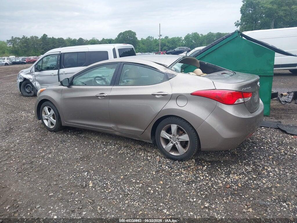 5NPDH4AE8DH412011 2013 HYUNDAI ELANTRA photo no. 3