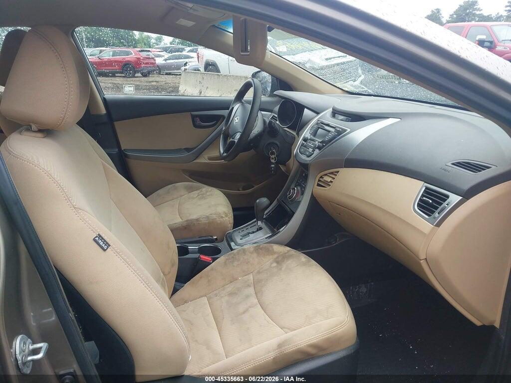 5NPDH4AE8DH412011 2013 HYUNDAI ELANTRA photo no. 5