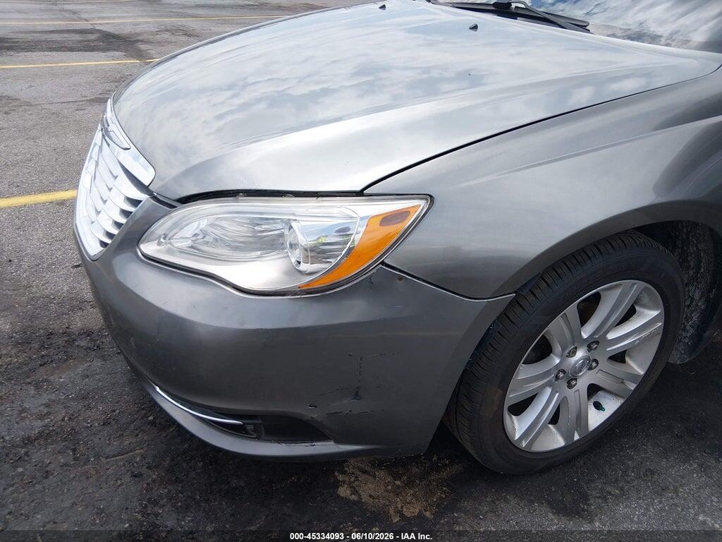 1C3BC1FB6BN614074 2011 CHRYSLER 200 photo no. 6
