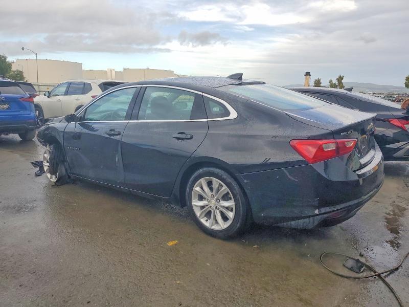 2023 CHEVROLET MALIBU LT — Фото 2 из 13