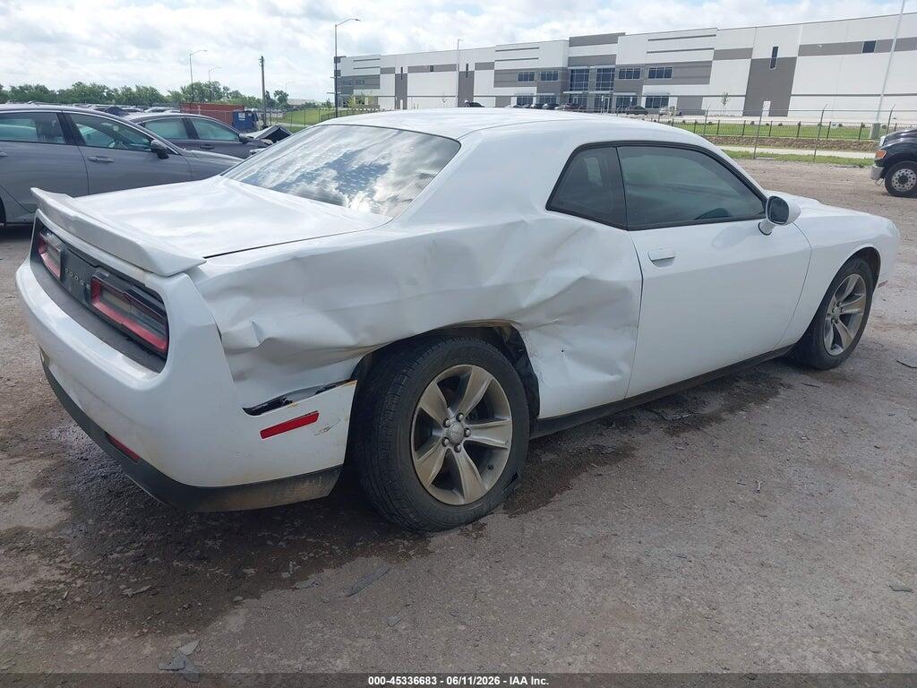 2C3CDZAG1GH101365 2016 DODGE CHALLENGER photo no. 4