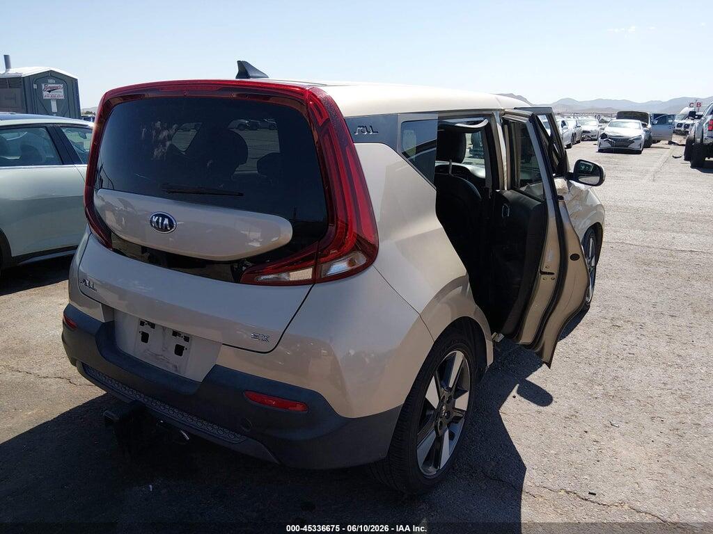 KNDJ33AUXL7051029 2020 KIA SOUL photo no. 4