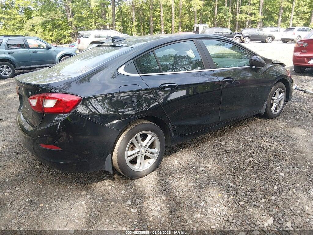 1G1BE5SM0J7182565 2018 CHEVROLET CRUZE photo no. 4