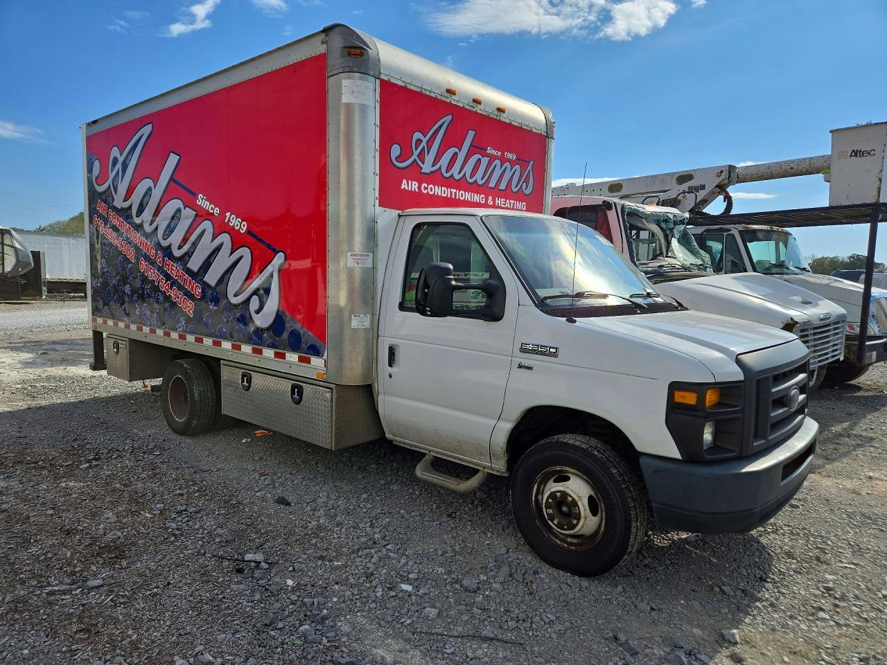 2015 FORD E350 BOX TRUCK — Фото 4 из 13