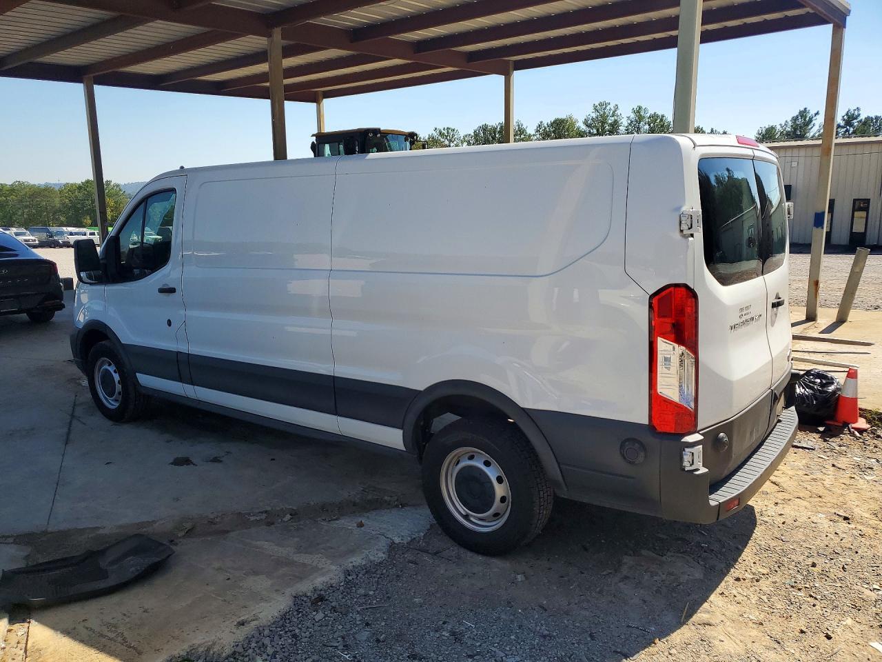 2020 FORD TRANSIT T-250 — Фото 2 из 13