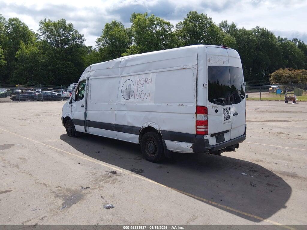 WD3PE8CD7HP529651 2017 MERCEDES-BENZ SPRINTER 2500 photo no. 3