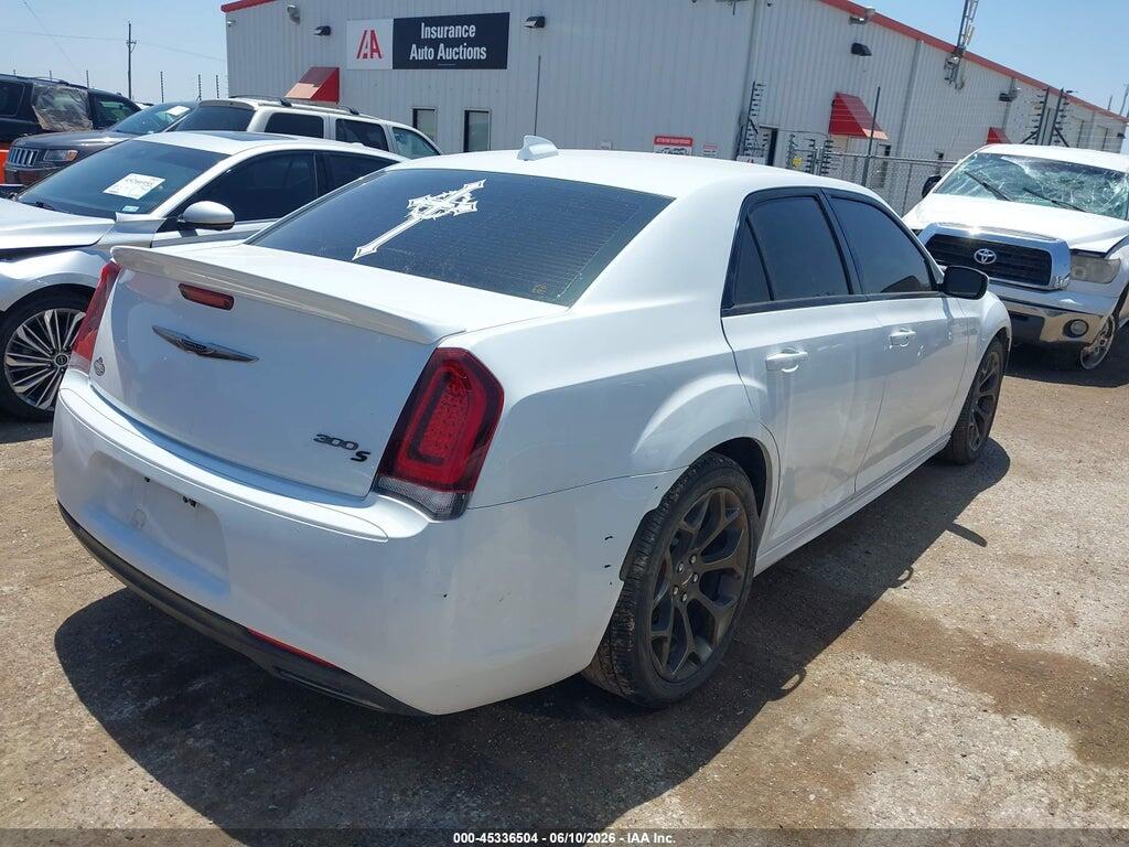 2C3CCABG8HH664675 2017 CHRYSLER 300 photo no. 4
