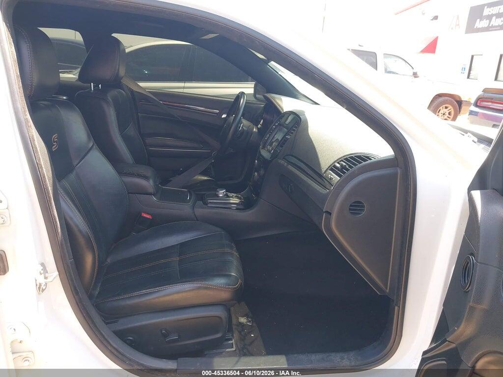 2C3CCABG8HH664675 2017 CHRYSLER 300 photo no. 5